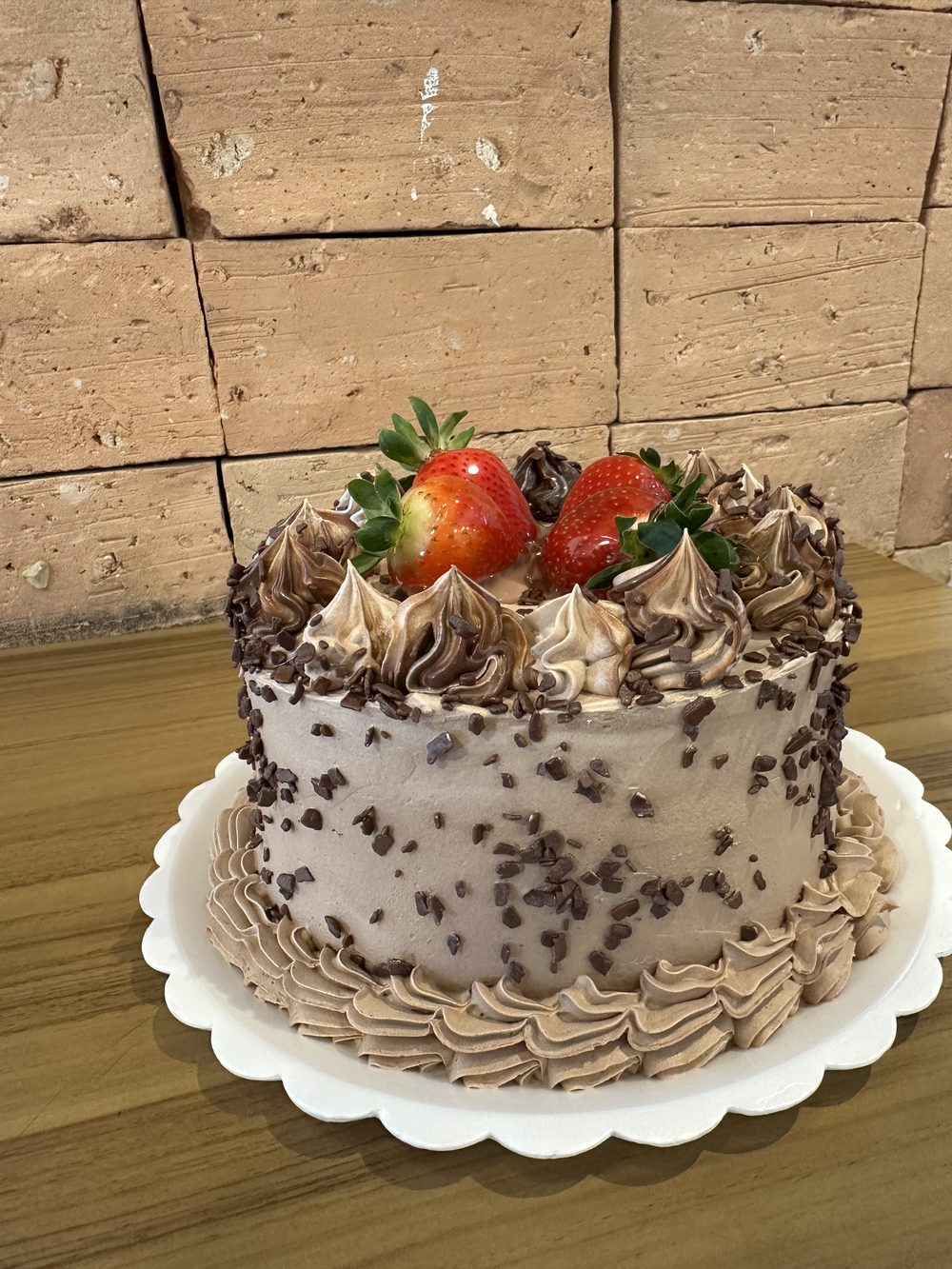 Bolo de chocolate com morango Stravaganza